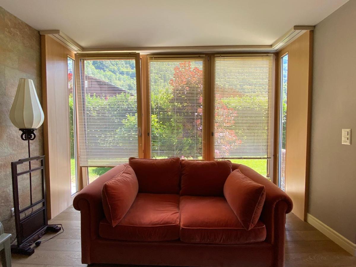 An Apartment In A Modern Swiss Chalet 伊瑟尔特瓦尔德 外观 照片