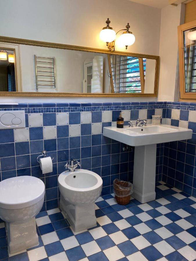 An Apartment In A Modern Swiss Chalet 伊瑟尔特瓦尔德 外观 照片