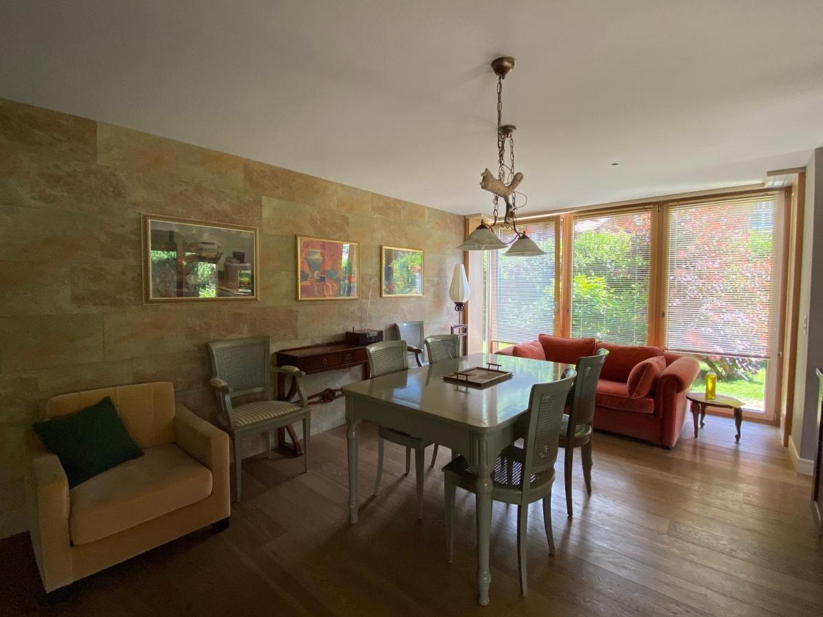 An Apartment In A Modern Swiss Chalet 伊瑟尔特瓦尔德 外观 照片