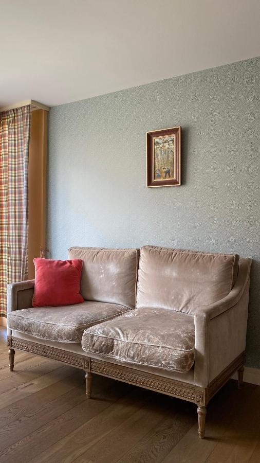 An Apartment In A Modern Swiss Chalet 伊瑟尔特瓦尔德 外观 照片